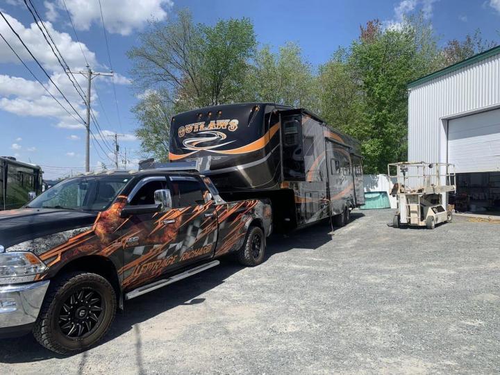 Délaminage de véhicules récréatifs Granby