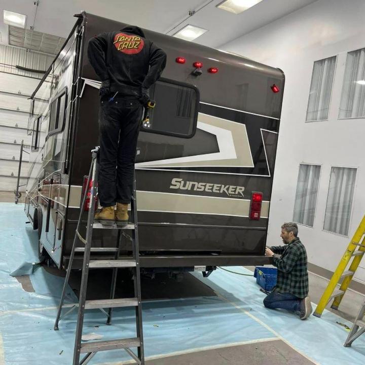 Aesthetic Restoration Service of Recreational Vehicles Granby